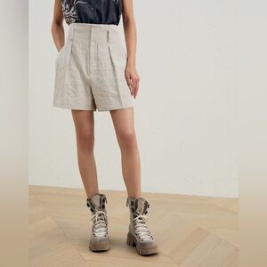 BRUNELLO CUCINELLI Pleated linen shorts